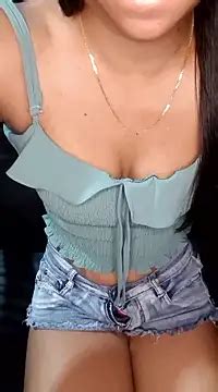 Ashavindhii Fully Naked Stripping On Cam For Online Porn Video Chat