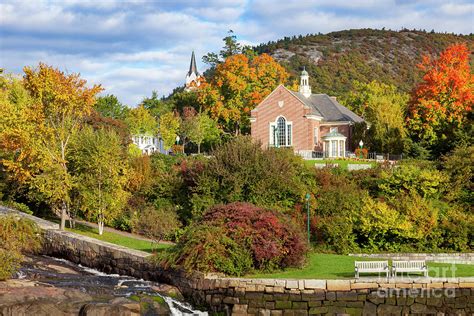 Camden Maine - New England - Fall Foliage Photograph by Brian Jannsen ...