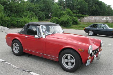 Bill Youngs 1973 Mg Midget With 1987 Chevy 28l V6 Mpfi