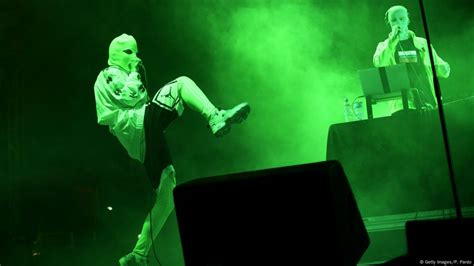 Schweden Gibt Pussy Riot Mitgliedern Asyl DW