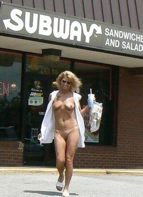 Anal MILF Blonde Sarah Vandella Porn Pic