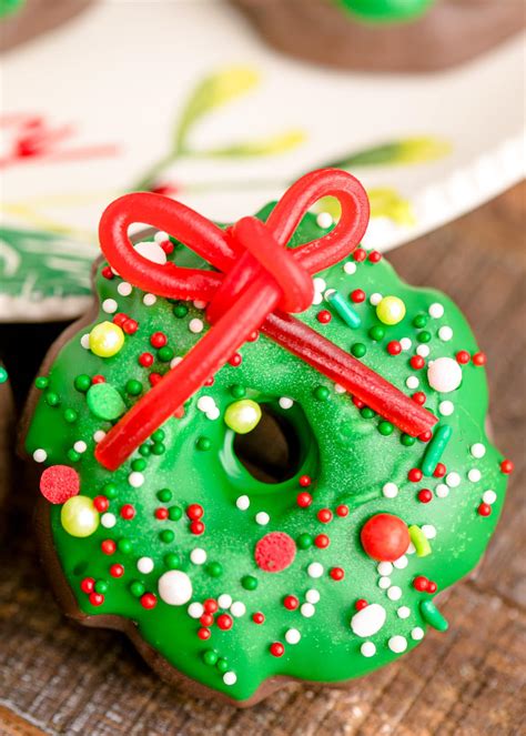 Christmas Wreath Cookies Sweet Tea And Sprinkles