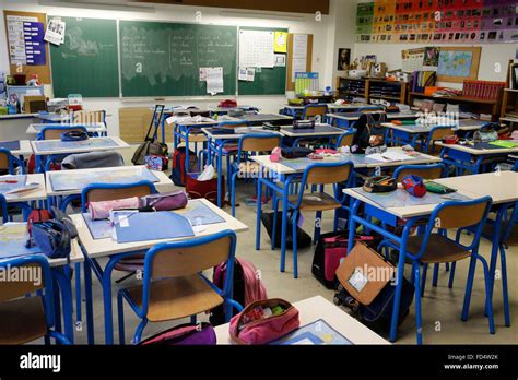 Primary School Classroom Stock Photo Alamy