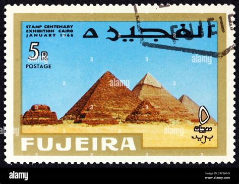 FUJEIRA CIRCA 1966 A Stamp Printed In Fujeira Shows Pyramids Of Giza