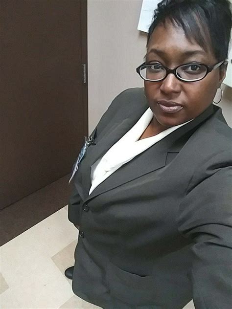 Mature Ebony Named Erica ShesFreaky