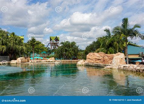 The Aquatica Water Park In Orlando, Florida Editorial Image ...