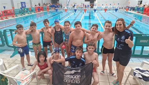 El CD Natación San José Obrero se luce en casa en el VIII Campeonato