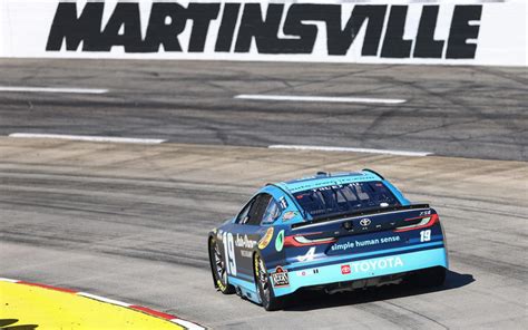 Nascar Cup Series At Phoenix Starting Lineup Tv Schedule For Sundays