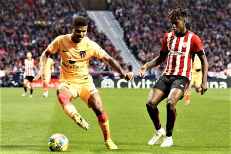 Reinildo Em Campo Na Goleada Do Atl Tico Jornal Desafio