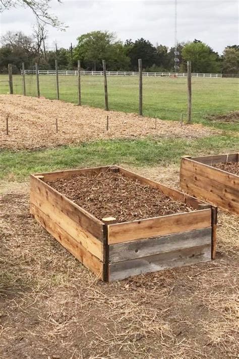 How To Build Raised Beds Hanaposy