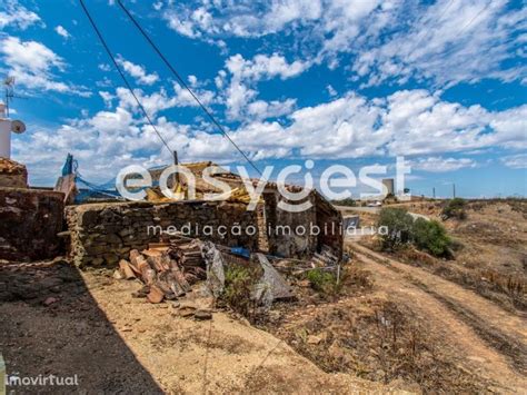 Moradia Para Recuperar Terreno Barragem Do Beliche C Azinhal