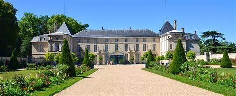 Château dit La Petite Malmaison à Rueil Malmaison PA00088136 Monumentum