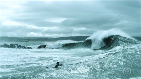 Ondas Gigantes De Nazar Estreitam Rela O Brasil X Portugal E