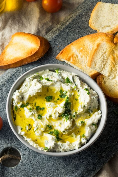 50 Best Cheese Dip Recipes for Any Occasion - Insanely Good