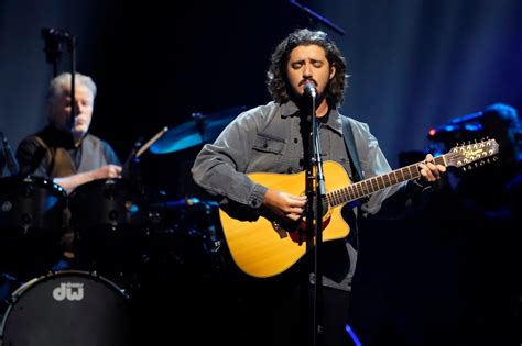 Glenn Freys Son Deacon Is Unsung Hero Of Eagles Farewell Tour