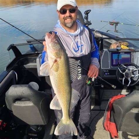 Mid Week Fishing Report November Nd Mike Peluso Outdoors