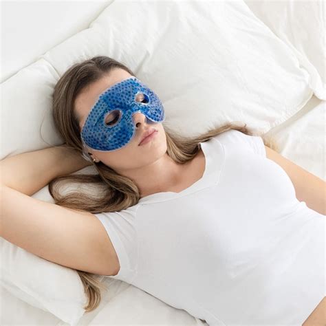 Navaris Gel Eye Masks Set Of 2 Reusable Masks For Hot Cold Therapy Blue Light Blue Buy Now