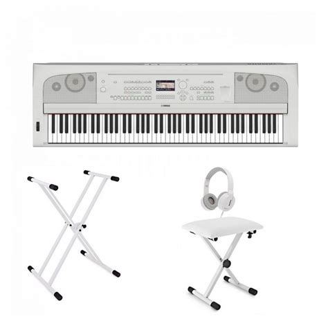 Yamaha DGX 670 Pianoforte Digitale Con Accessori Bianco Gear4music