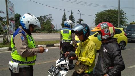 Hari Pertama Operasi Patuh Lodaya Di Soreang Polisi Temukan