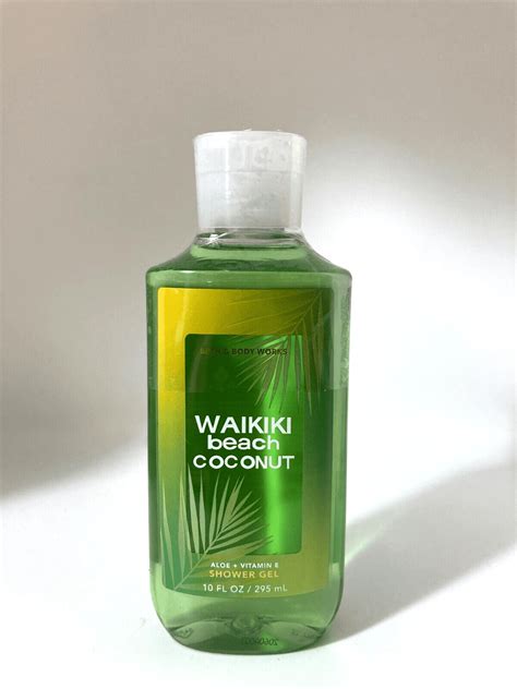 Bath Body Works WAIKIKI BEACH COCONUT Shower Gel 10 Oz Fl 295 Ml