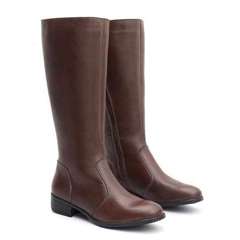 Bota Montaria Em Couro Feminina - Bota Montaria Feminina em Couro Cano Longo Liso Arietto - Compre Agora ...