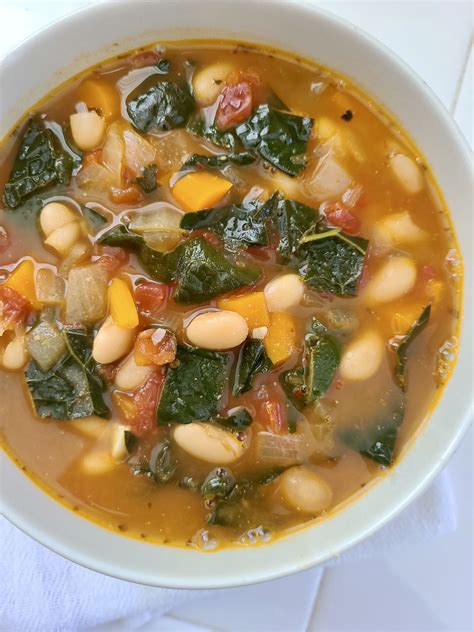 Kale And Cannellini Bean Soup Ugly Vegan Kitchen