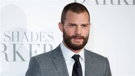 Jamie Dornan and Eve Hewson star in Robin Hood trailer - Highland Radio ...