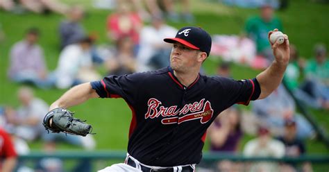 Braves' pitcher Alex Wood aims to shine in starting rotation