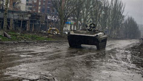 Бахмут в оточенні чи ні Відповідають бійці на першій лінії оборони