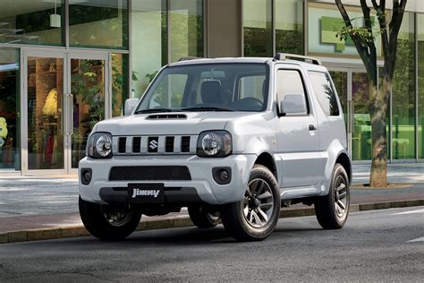 Suzuki Jimny 1 3i VVT 85 JLX Tout Terrain Auto Journal