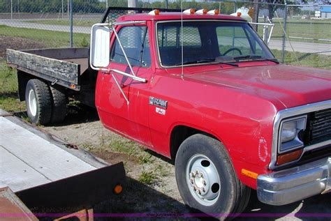 1989 Dodge Ram D350 Pickup Truck In Emporia Ks Item A1186 Sold Purple Wave