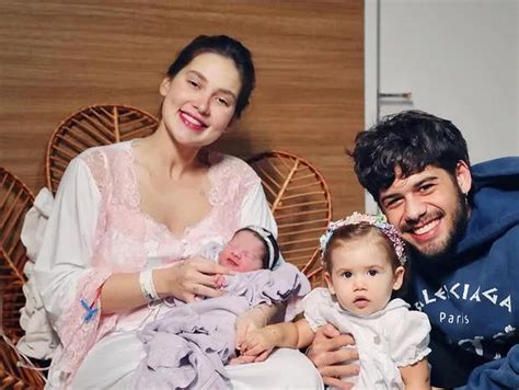 Virginia Fonseca e Zé Felipe fazem primeira foto de família as duas