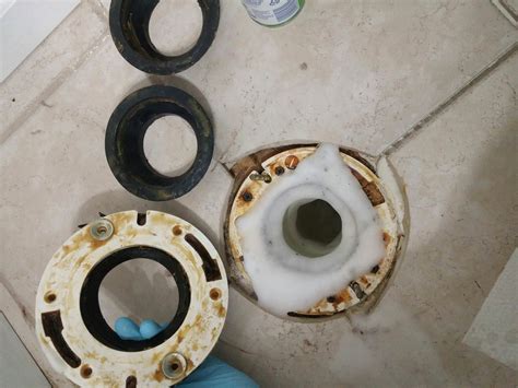 Questions about toilet flange extender... : Plumbing