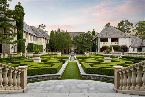 This Memorial Area Manor Is Houstons Highest Home Sale In History