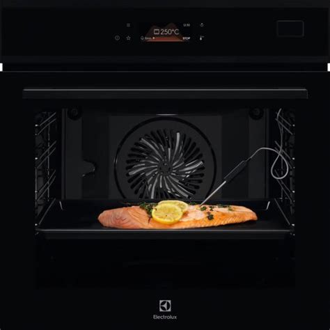 Electrolux Eob S H Steamboost Elektryczny Parowy Czarny A