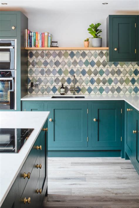 23 Kitchen Backsplash Accent Tile Eye Catchy Accent Tiles