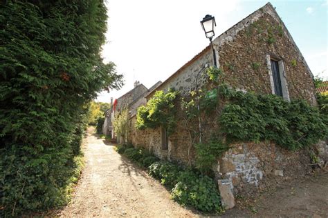 Les hameaux de Dampierre Randonnées des Parcs naturels dÎledeFrance