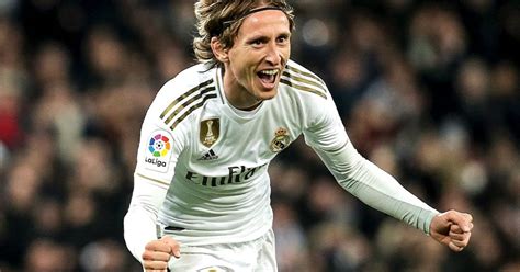 Se Queda En El Real Madrid Luka Modric Renueva Contrato Hasta El