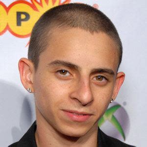 Moises Arias - Age, Family, Bio | Famous Birthdays