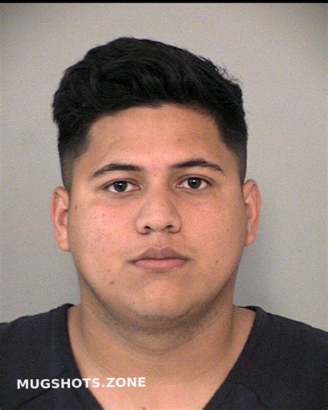 SALINAS JONATHAN 11 02 2022 Fort Bend County Mugshots Zone