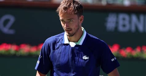 Medvedev debutó como número 1 con triunfo | Ovación Corporación Deportiva