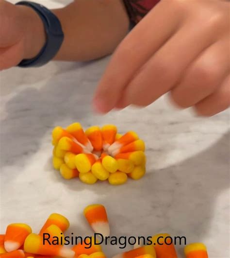 10 Halloween Minute To Win It Games ⋆ Raising Dragons Halloween Games