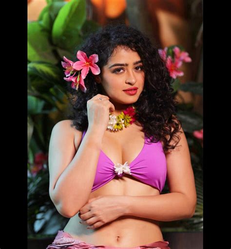 Mesmerising Looks Of Apsara Rani In Bikini Glam Actress