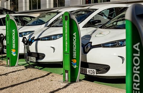 Iberdrola Redobla Sus Esfuerzos En El Coche Eléctrico Promete Contar Con 150 000 Puntos De