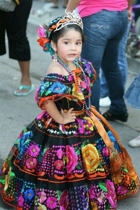 Princesita Con El Traje Típico De Chiapas México Lo Mejor De Chiapas