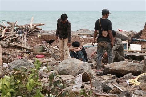 Aumenta Para O N Mero De Mortos Ap S Tsunami Na Indon Sia