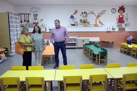 La Delegada Provincial De Educaci N Y El Alcalde Inauguran El Curso En