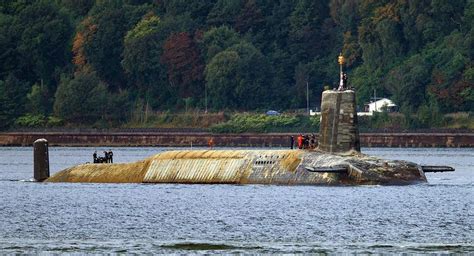 El Submarino Nuclear De Clase Vanguard Que Transporta Misiles