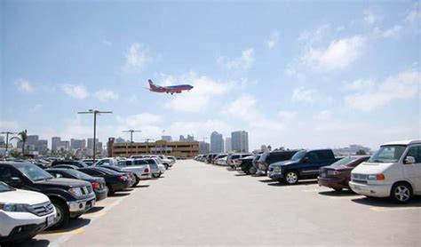 Airport Parking Reservations at SNA - Discounted SNA Airport Parking Rates