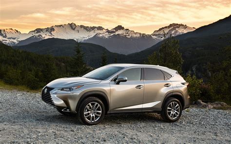 Lexus NX 300h AWD 2018 SUV Drive